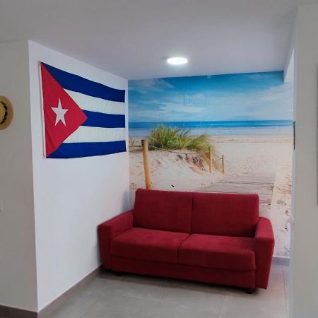 阿尔梅里亚El Rinconcito Cubano En La Playa公寓 外观 照片
